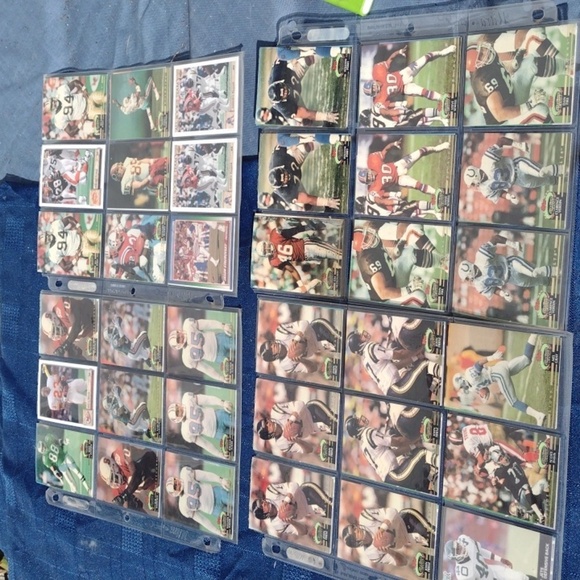 Football Card Lot - Picture 2 of 8